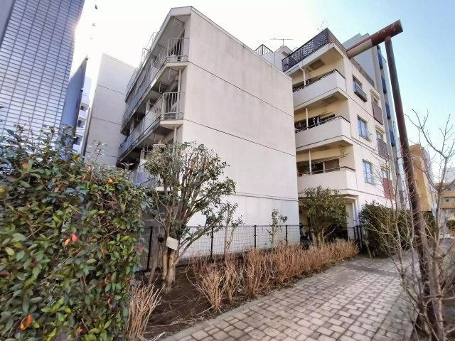 AP60 メゾン・ド・ヴェルサン（中野坂上）の外観|


