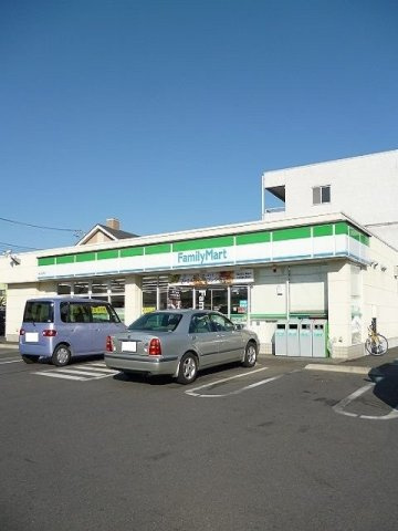 ファミリーマート福生市志茂店まで110m