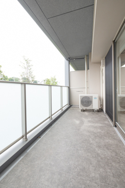 アビティグランデ砧　（Ｃ棟）のバルコニー|※写真は同タイプ住戸です。
