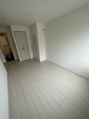 使い勝手のいい寝室です