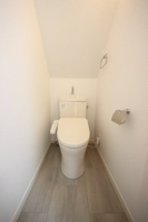 清潔感のあるトイレです