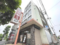 落ち着いた雰囲気の外観です