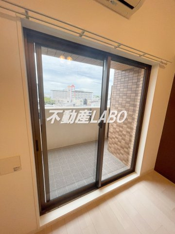 Luxe難波西Ⅲのバルコニー