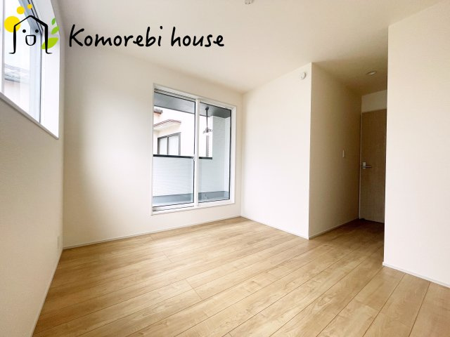 さいたま市見沼区大谷　新築一戸建て　ブルーミングガーデン　02の洋室|きれいな洋室です