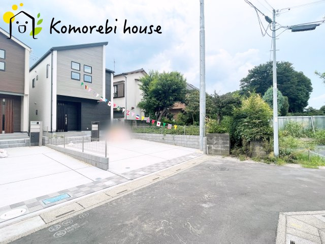 さいたま市見沼区大谷　新築一戸建て　ブルーミングガーデン　02の前面道路含む現地写真|前面道路含む現地写真です