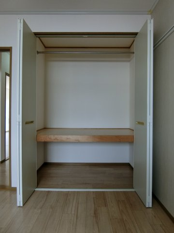 セジュールサバス　D棟の収納|イメージ101号室の写真（反転あり）
