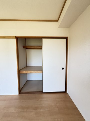 セジュールサバス　D棟の収納|イメージ101号室の写真（反転あり）