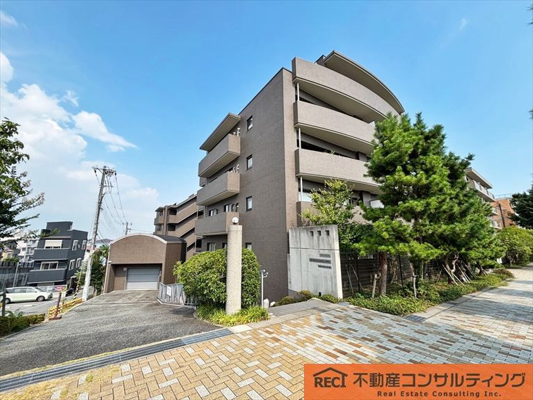 ステイツ住吉サンクチュアリ・スクエアの外観