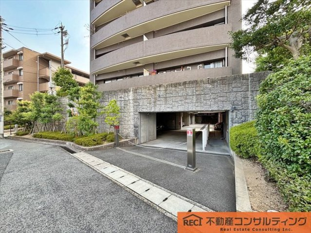 ステイツ住吉サンクチュアリ・スクエアの駐車場