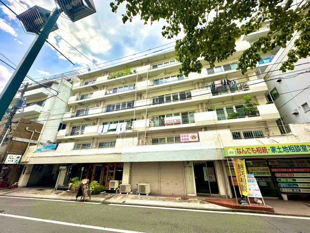 パール綱島マンションの外観|丁寧に管理された外観が良好な住環境を感じさせます。