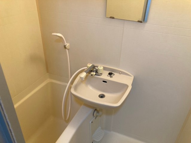 シャロームＳの浴室|同建物別部屋 現況優先