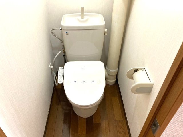 シャロームＳのトイレ|同建物別部屋 現況優先