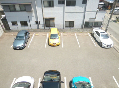 【10,000円キャッシュバック対象物件】の駐車場|カースペースがあります