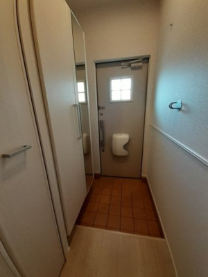 【玄関】 | ラ　ヴェローナ