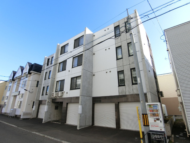 クレエボヌール