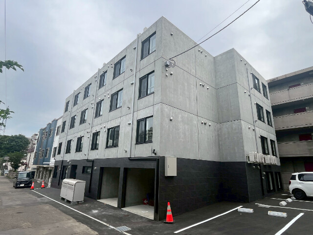 輝和（ＫＩＷＡ）