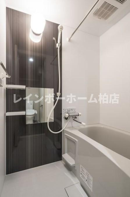 【仲介手数料：50％OFF】対象物件！の浴室