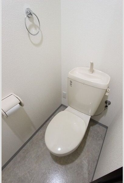 アベリアのトイレ