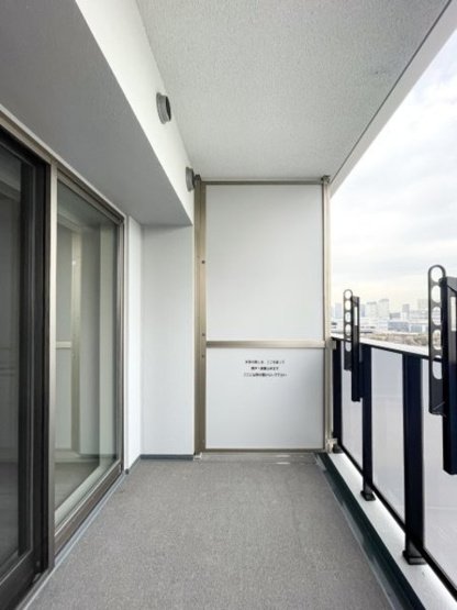 【バルコニー】 | ロイヤルパークス有明 | ※写真は同タイプ住戸です。