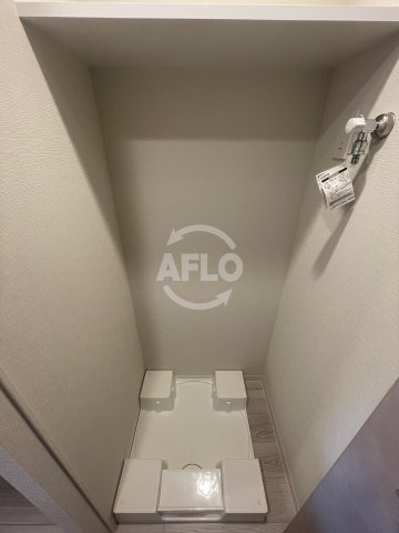 ワールドアイ大阪フェリーチェのその他|グランフェリーチェ・ナイン　洗濯機置き場