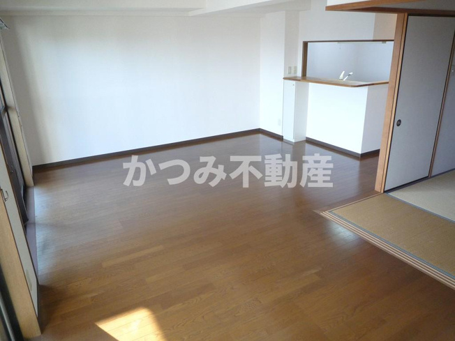 【居間・リビング】 | シャンボール志木 | 他号室参考写真