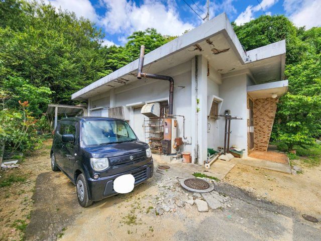 北谷町吉原の周辺