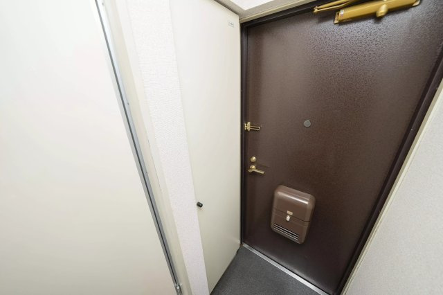 【玄関】 | AP321 日神パレステージ御徒町 303 | 



