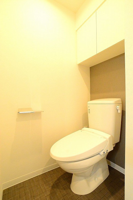 グランドコンシェルジュ大森本町Ⅱアジールコートのトイレ|ゆったりとした空間のトイレです