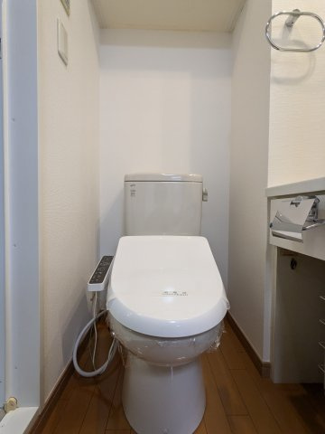 エムジー目黒駅前のトイレ|シンプルで使いやすいトイレです
