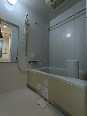 エムジー目黒駅前の浴室|お風呂です