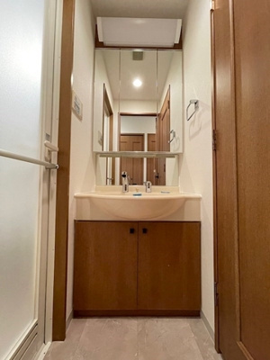 【独立洗面台】 | 新品家具付きマンション池之端43(KaGood東京)
