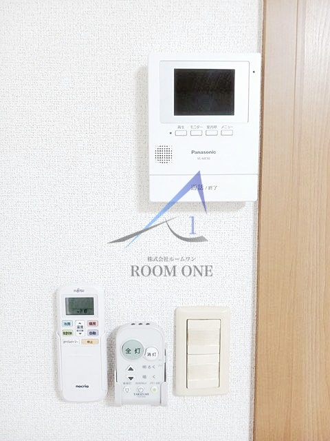 カーサ・フジのセキュリティ|モニター付きインターホンです。