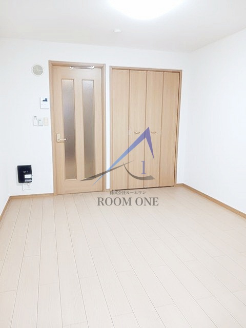 カーサ・フジの居間・リビング|洋室のお部屋です。