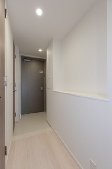 【玄関】 | レガシス中目黒 | ※写真は同タイプ住戸です。