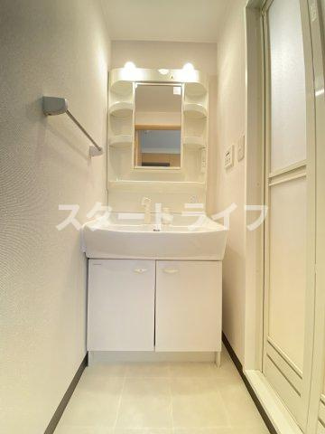大阪市淀川区東三国４丁目の賃貸マンションの洗面所