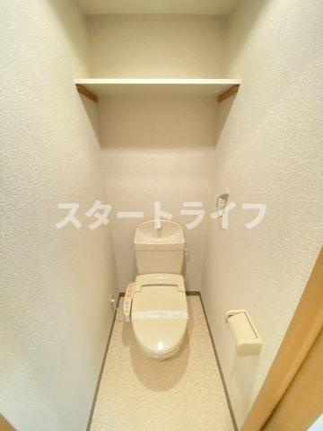 大阪市淀川区東三国４丁目の賃貸マンションのトイレ