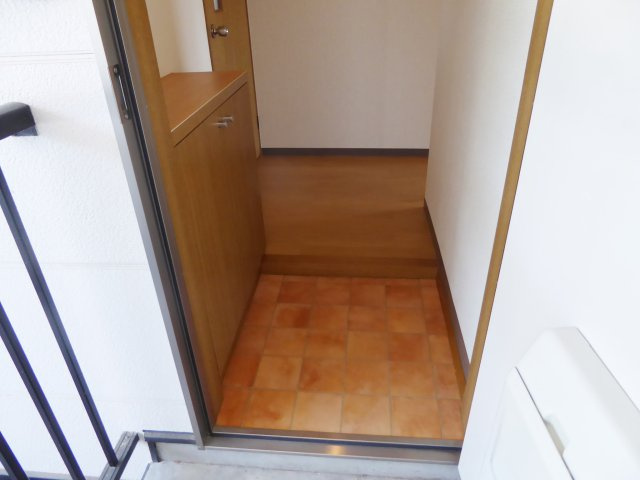 サニーヒルズＡの玄関