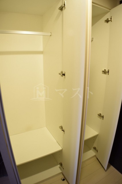 コンフォリア阿波座の収納
