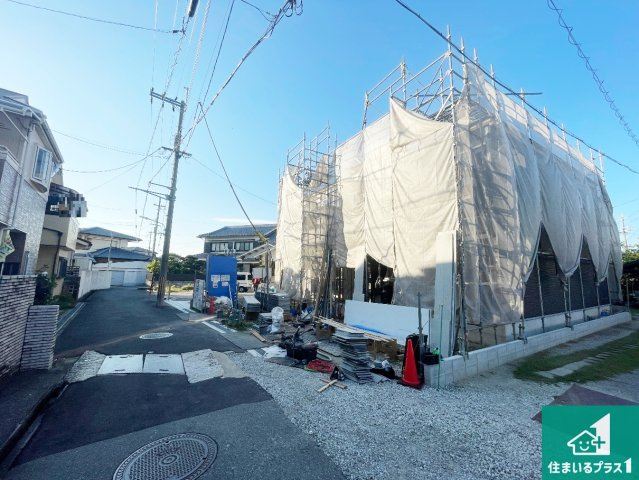豊中市熊野町　第1期　新築一戸建ての前面道路含む現地写真|現在建築中！落ち着いた街並みで新生活を始めることが出来そう！周辺の物件も併せてご紹介させて頂きます！
