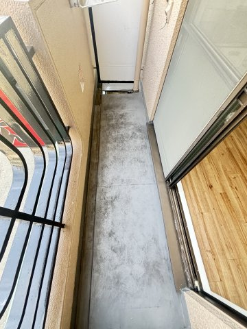 園田岡崎ハイツのバルコニー