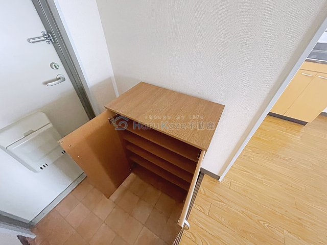 【玄関】 | 光陽マンション【名古屋市賃貸・敷地内駐輪場有】