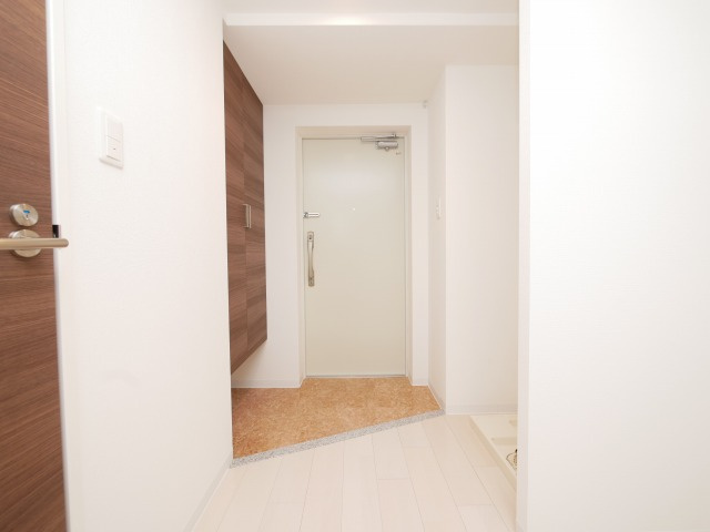 Luxe難波西Ⅰの玄関