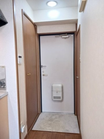 グラン・アルフル東雲の玄関
