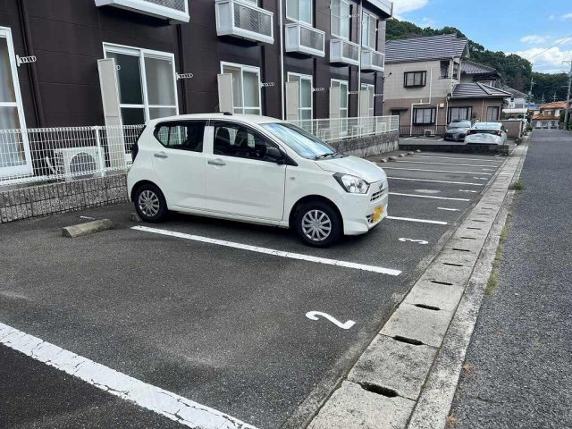 レオパレスアクシスのその他
