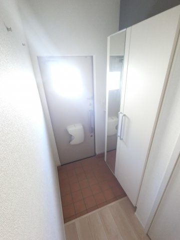【玄関】