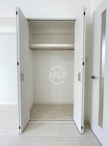 セオリー大阪ベイシティの収納|セオリー大阪ベイシティ　クローゼット