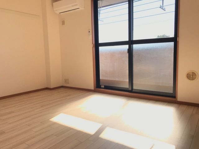 コスモシティの寝室