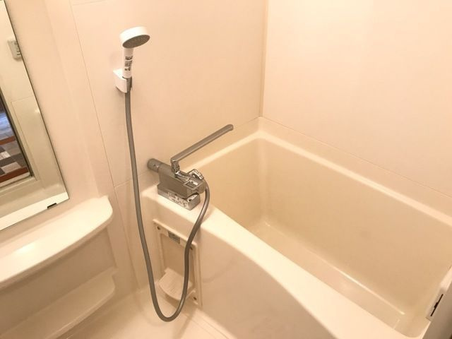 コスモシティの浴室