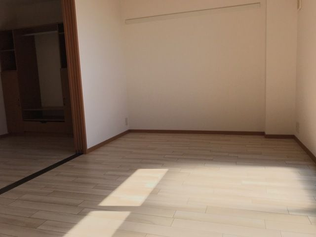 コスモシティの寝室