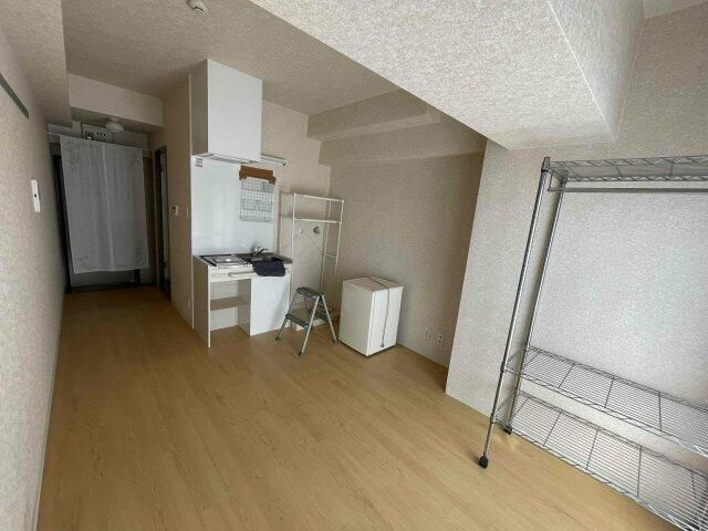 サン・クレスト峰岸の居間・リビング